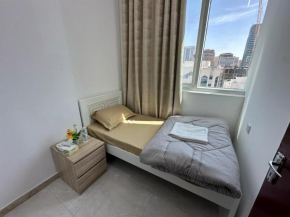 Corniche Street - Stunning Room